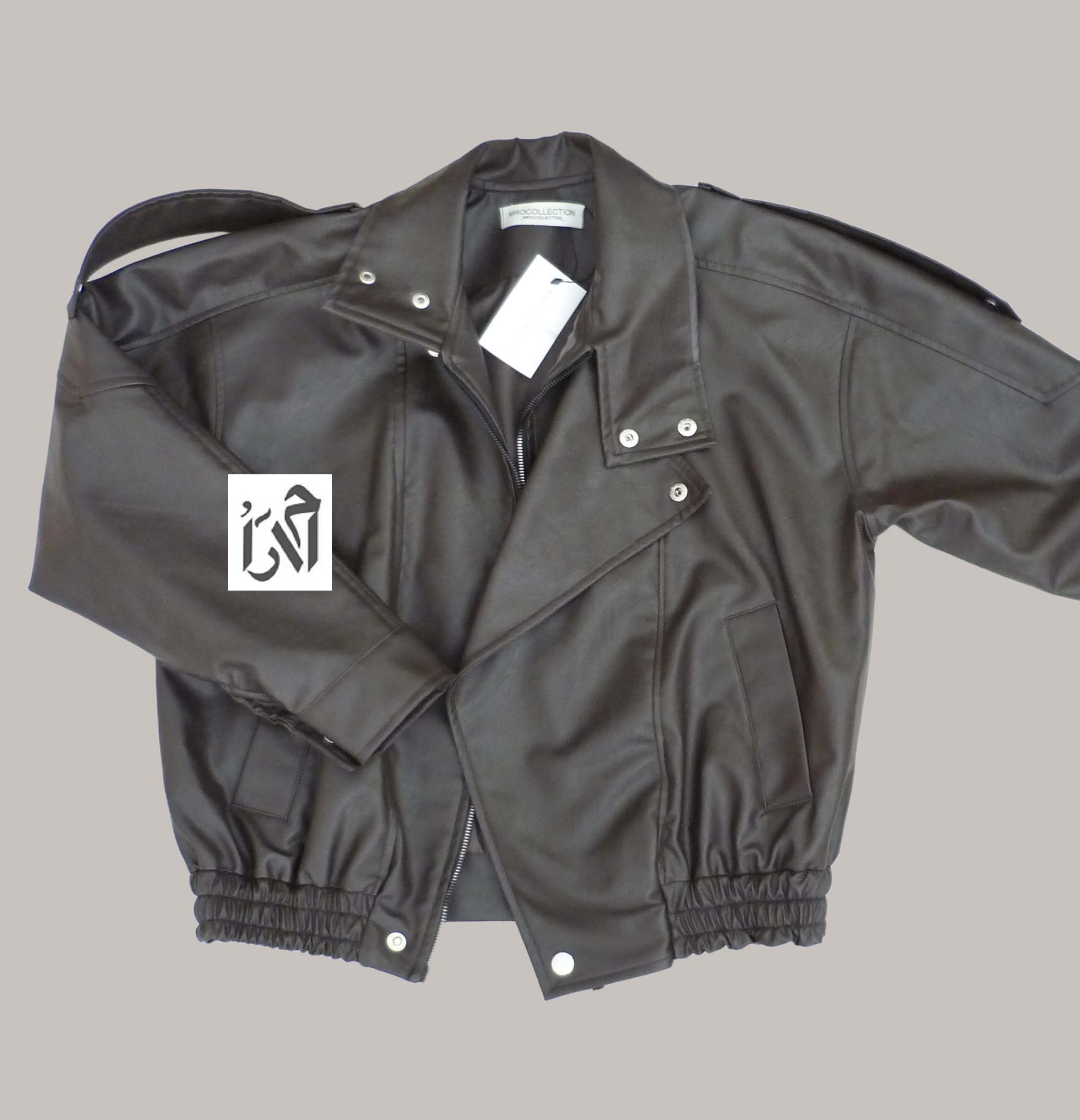 کت چرم  زنانه مشکی یقه چپ و راستی