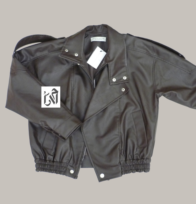 کت چرم زنانه مشکی یقه چپ و راستی