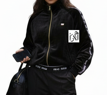 ست بامبر و شلوار زنانه مخمل مشکی با نوار میو میو