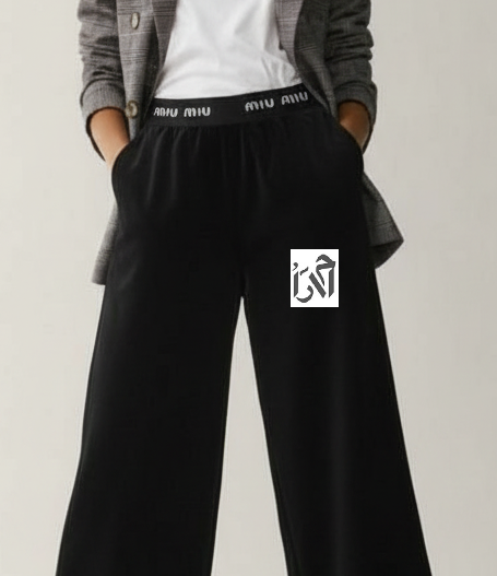 ست بامبر و شلوار زنانه مخمل مشکی با نوار میو میو